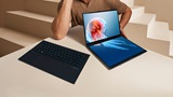ASUS Zenbook Duo 2024: due schermi OLED in un portatile incredibilmente compatto e leggero