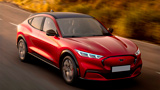 Ford Mustang Mach-E: prezzi pi bassi e incremento della produzione in risposta ai tagli di Tesla