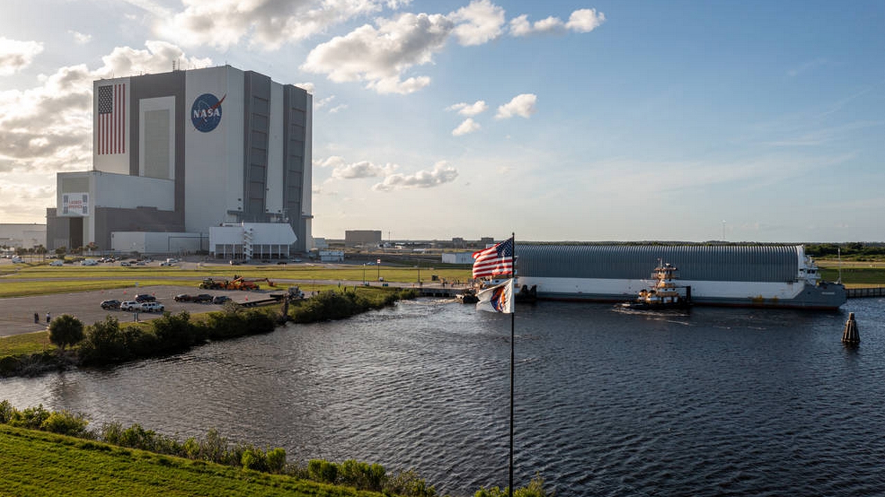 nasa vab