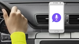 Logi ZeroTouch: il supporto da auto per smartphone diventa più "smart"
