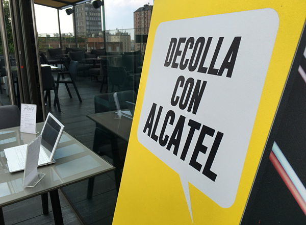 alcatel