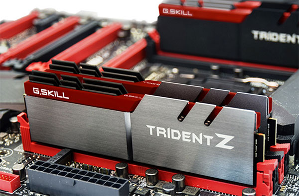 gskill_trident_4333_600.jpg (67909 bytes)