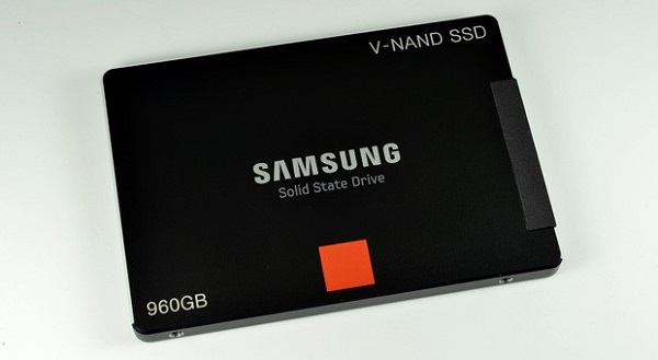 Samsung 3D V-NAND SSD