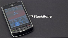 BlackBerry Storm: il social networking si fa mobile