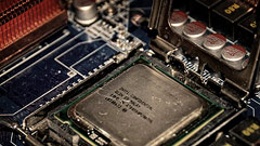 Intel Core 2 Quad Q8400: quad core mainstream