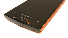 Sony Ericsson Xperia Ray: piccolo ma grande dentro