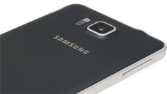 Samsung Galaxy Alpha: basta una cornice in alluminio per battere l'iPhone? 