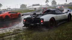 Recensione Forza 6, per chi vive di motori