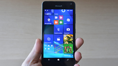Lumia 650 recensione: Windows 10 Mobile, costruzione premium e prezzo contenuto