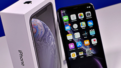 iPhone XR: colorato, potente e un po' più accessibile