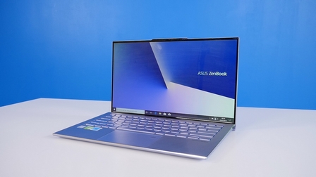 ASUS ZenBook S13: un notebook quasi perfetto? La recensione