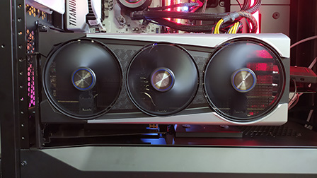 Sapphire NITRO+ RX 6800 XT alla prova, alte prestazioni in silenzio
