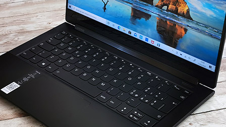 Lenovo Yoga 9i: il 2-in-1 con pennino integrato