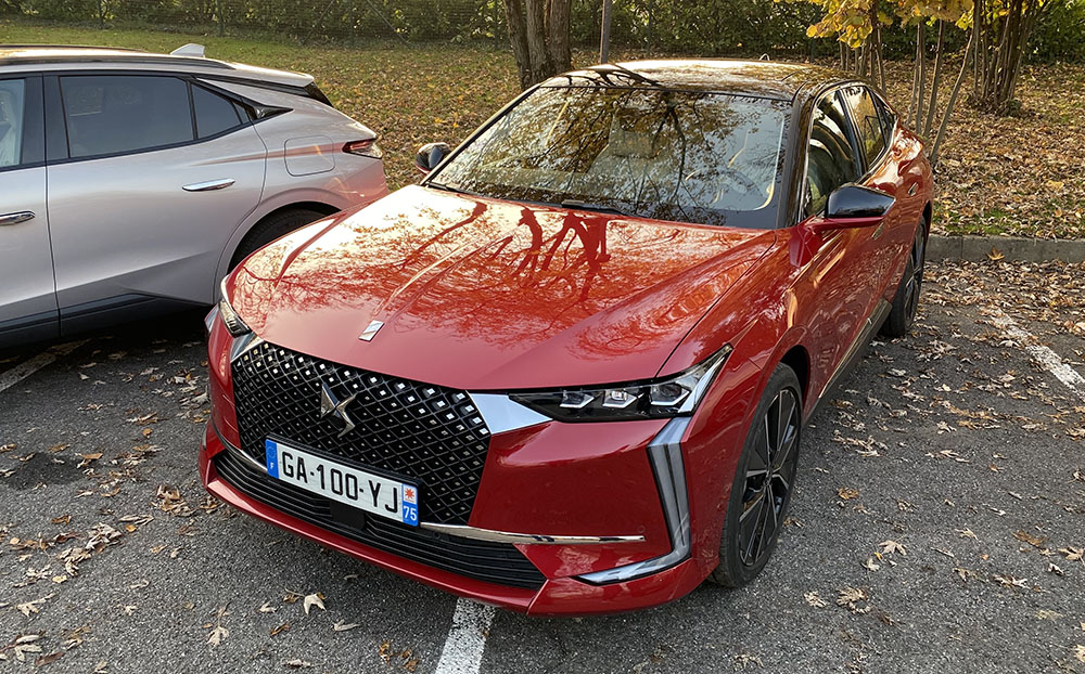 DS 4 E-Tense