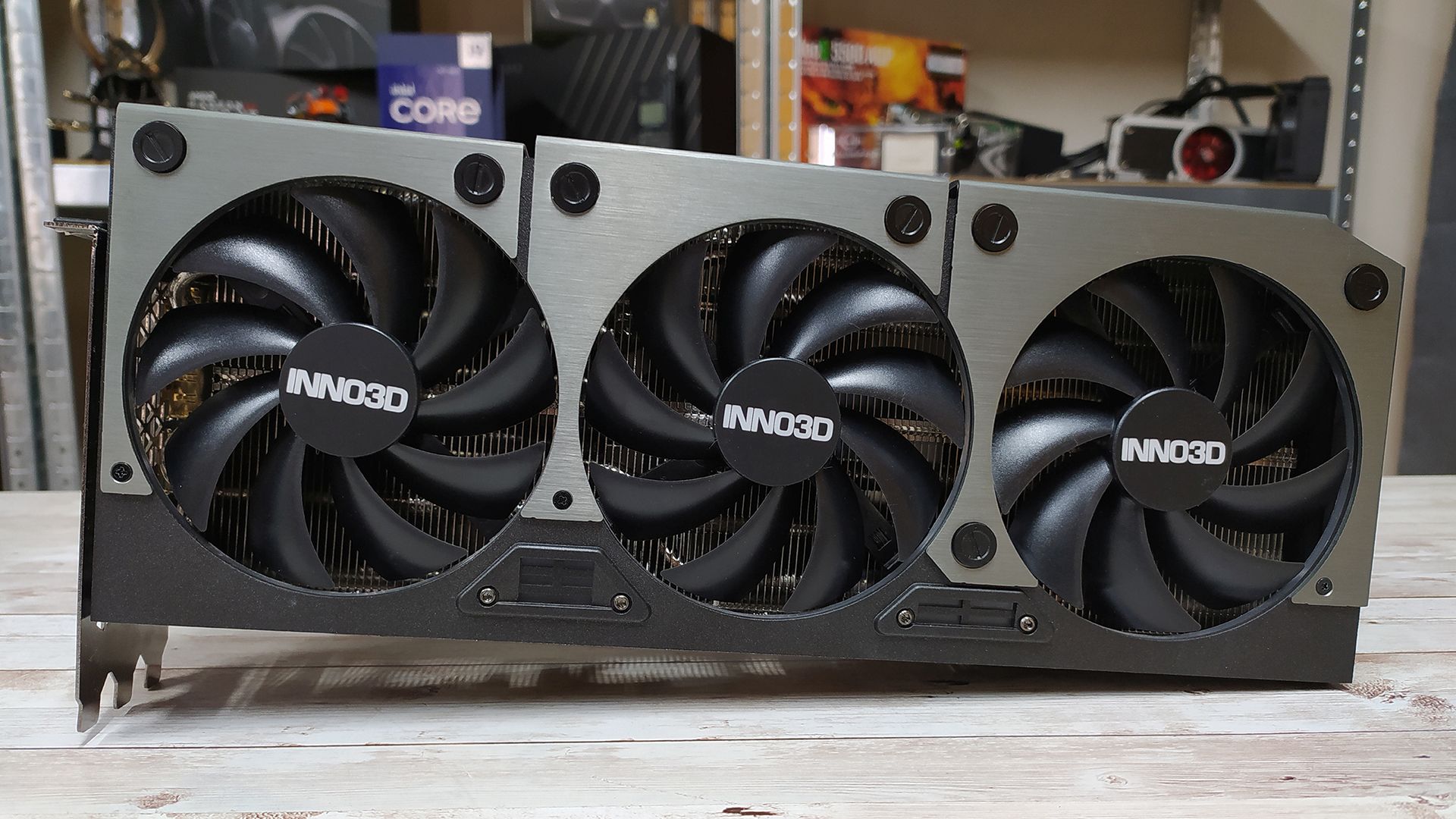 INNO3D GeForce RTX 3090 Ti X3 OC alla prova: Ampere, ultima fermata