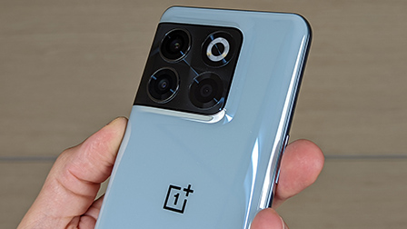 Recensione OnePlus 10T: quasi come il Pro, ma costa 200 euro in meno!