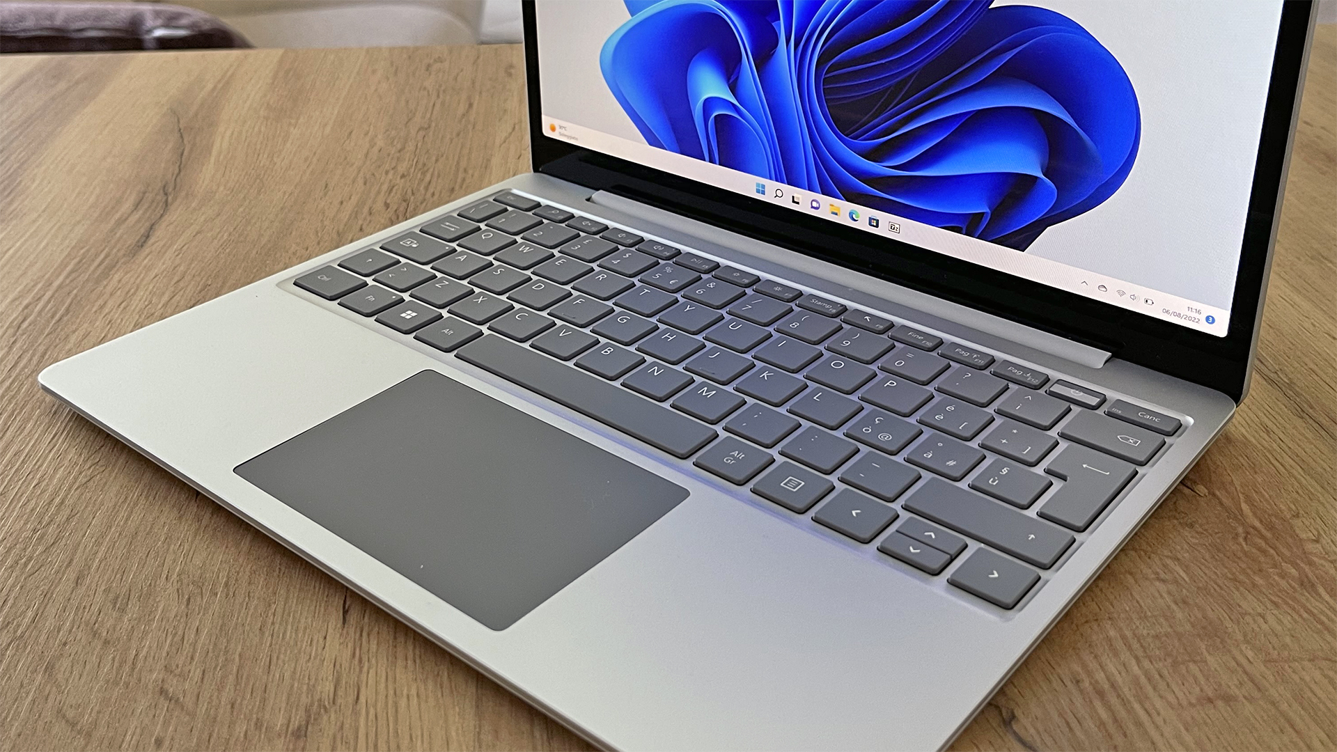 Microsoft Surface Laptop Go 2: il piccolo notebook si rinnova