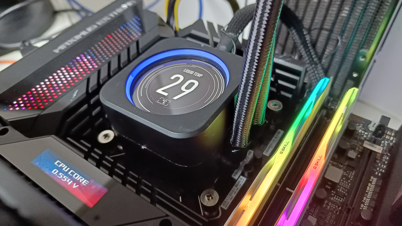 ROG Maximus Z790 Extreme, la top di gamma ASUS per Intel Raptor Lake vista da vicino