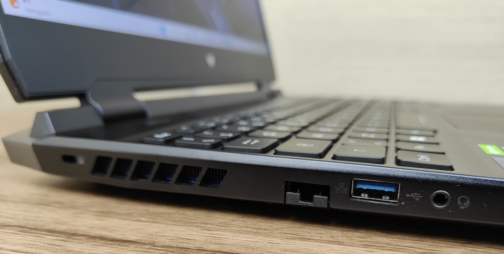 Acer Predator Helios 300 SpatialLabs Edition