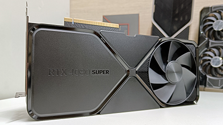 GeForce RTX 4080 SUPER recensione: il prezzo è finalmente quello giusto