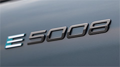 Peugeot E-5008, la 7 posti tutta elettrica