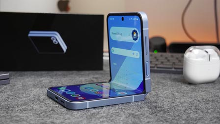 Samsung Galaxy Z Flip6: è più premium e sfrutta Galaxy AI. Recensione