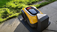 Stiga A 1500, abbiamo messo alla prova il robot tagliaerba italiano