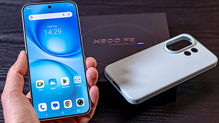vivo X200 FE: il top di gamma si è fatto tascabile?