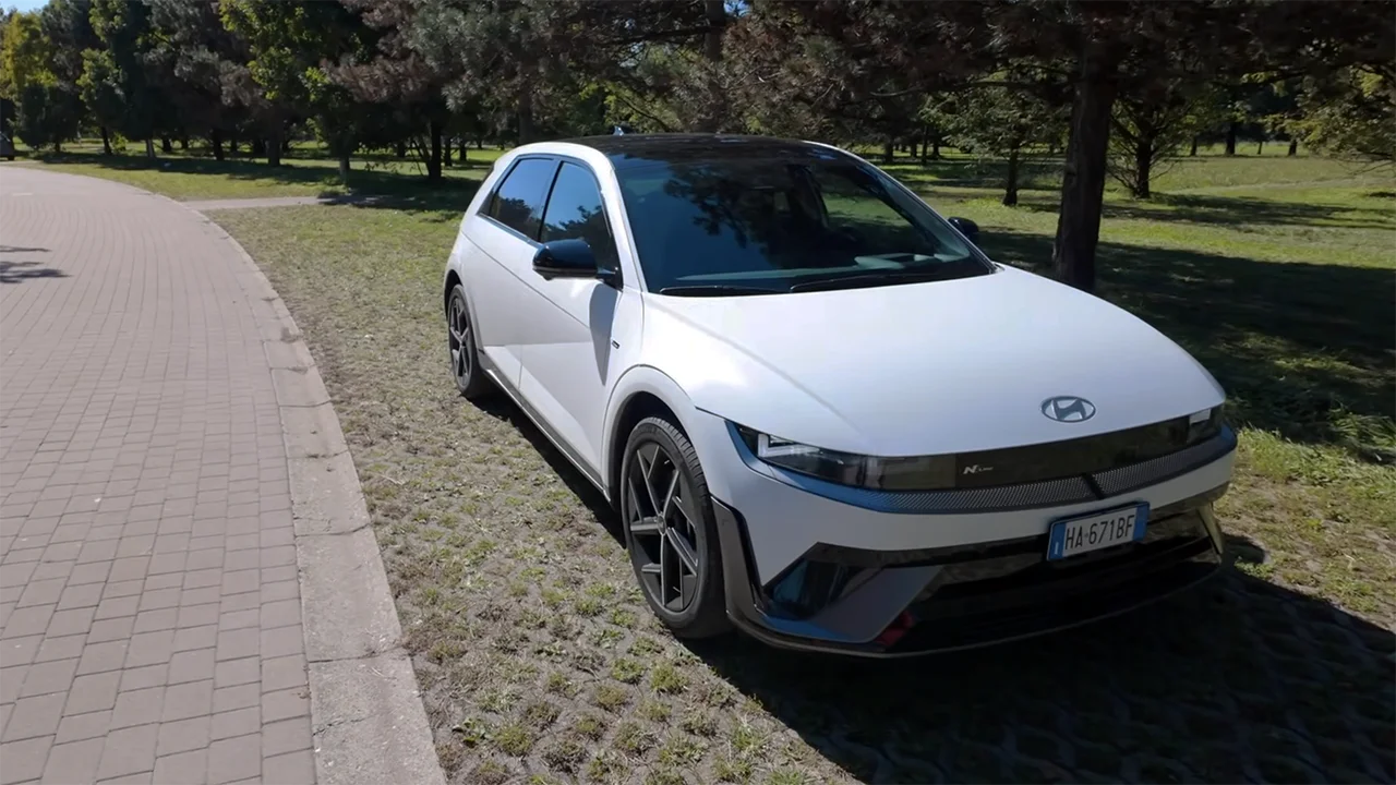Una settimana con Hyundai Ioniq 5 N-Line: diverte e convince
