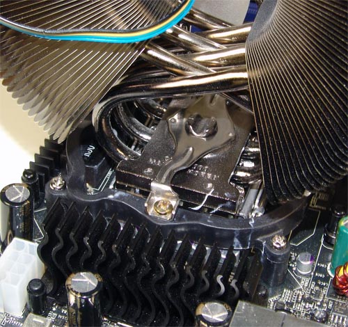 zalman_4_s.jpg (72632 bytes)