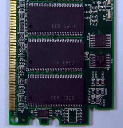 corsair_chip_s.jpg (39440 bytes)