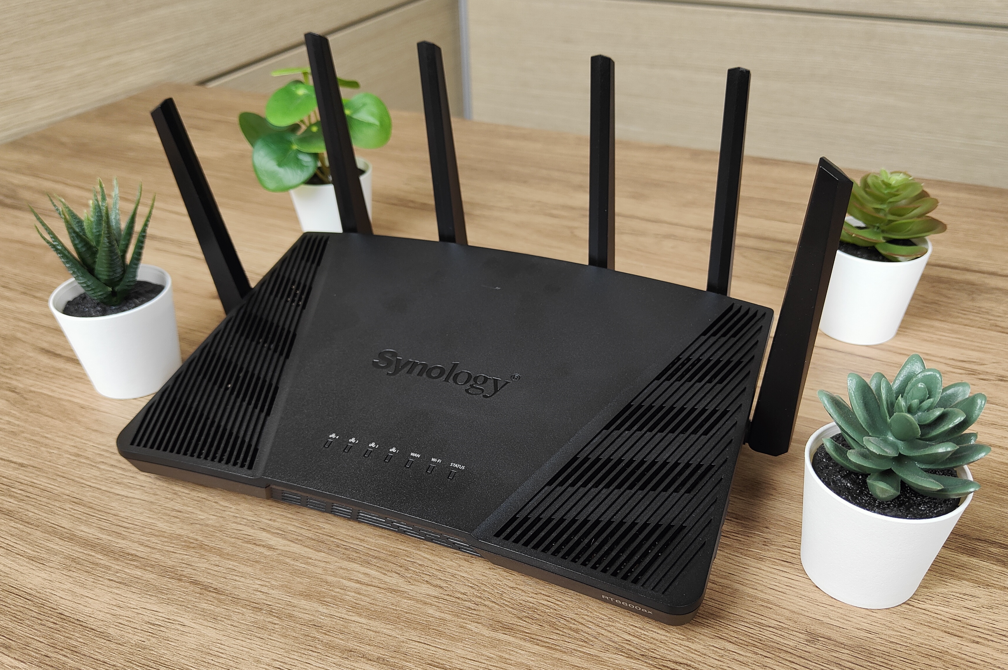 Synology RT6600ax