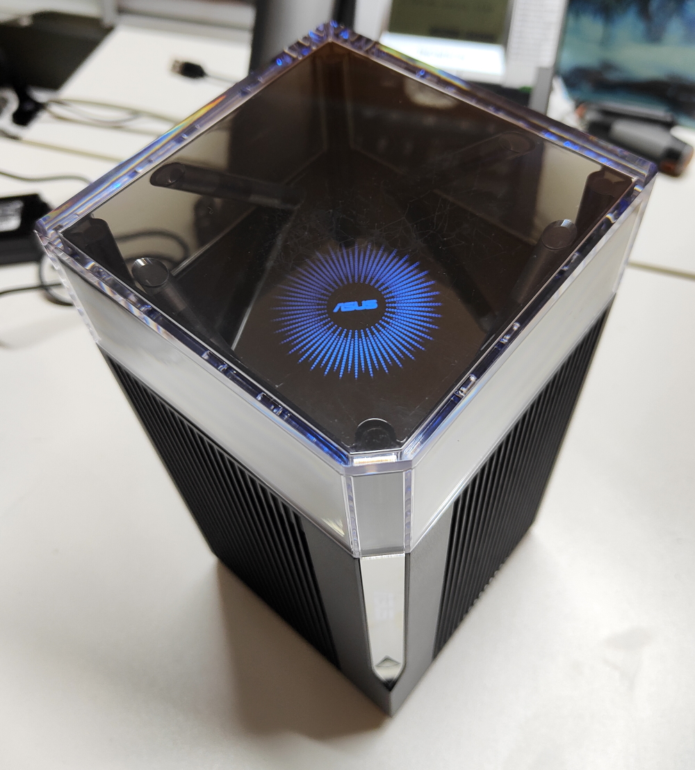 Asus ZenWiFi Pro XT12