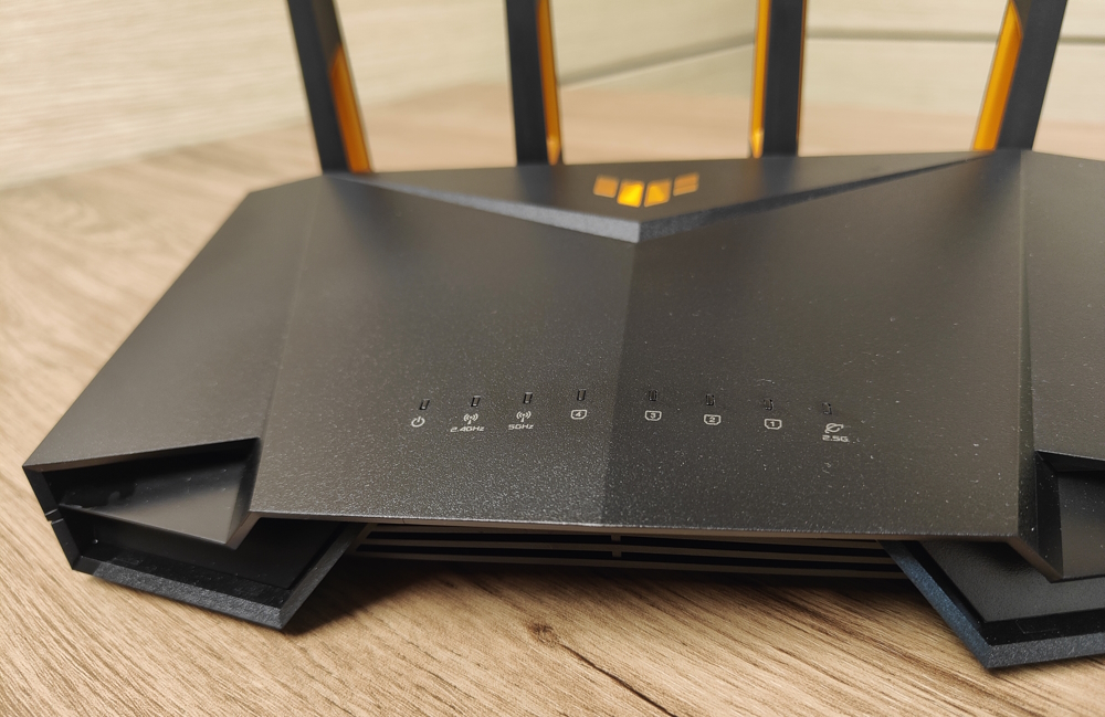 ASUS TUF Gaming AX4200