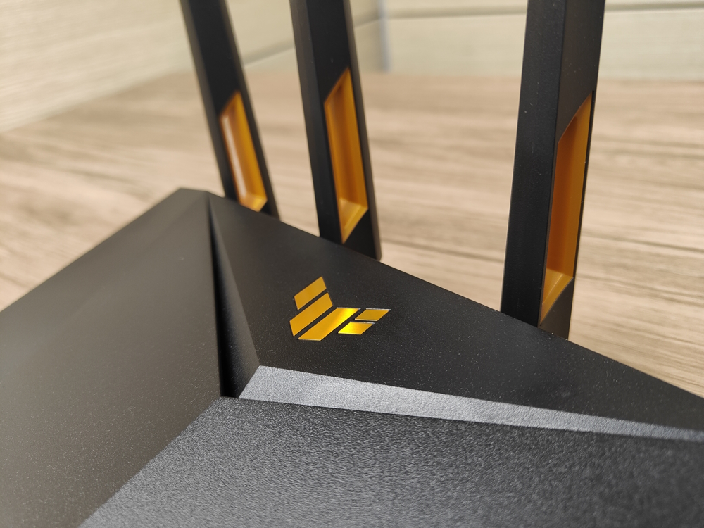 ASUS TUF Gaming AX4200