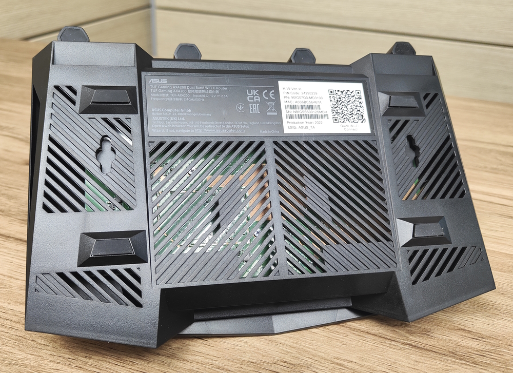 ASUS TUF Gaming AX4200