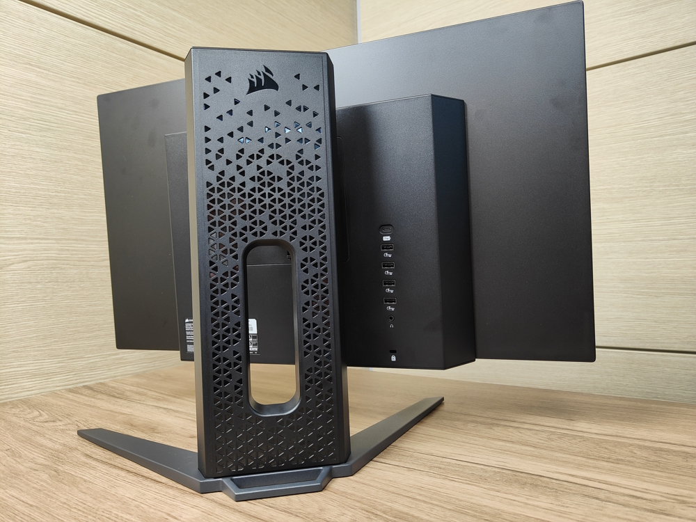 Corsair Xeneon 27QHD240