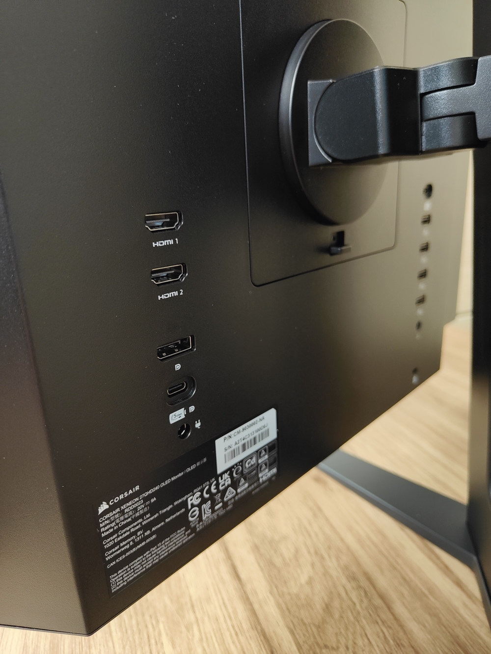 Corsair Xeneon 27QHD240