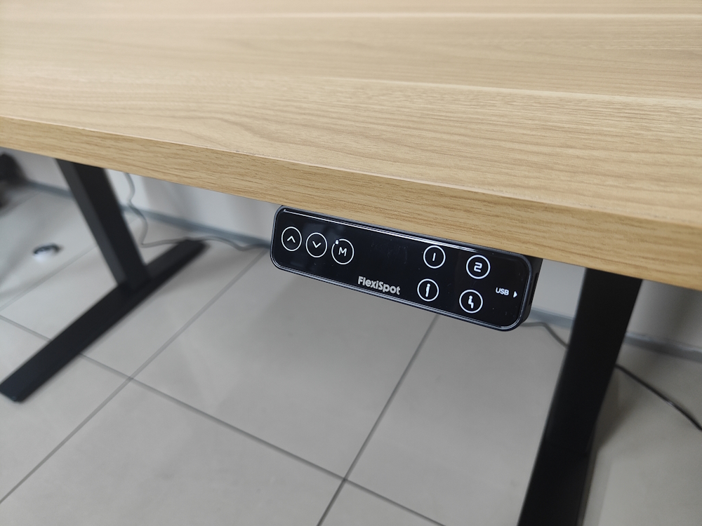 FlexiSpot E7B-PRO