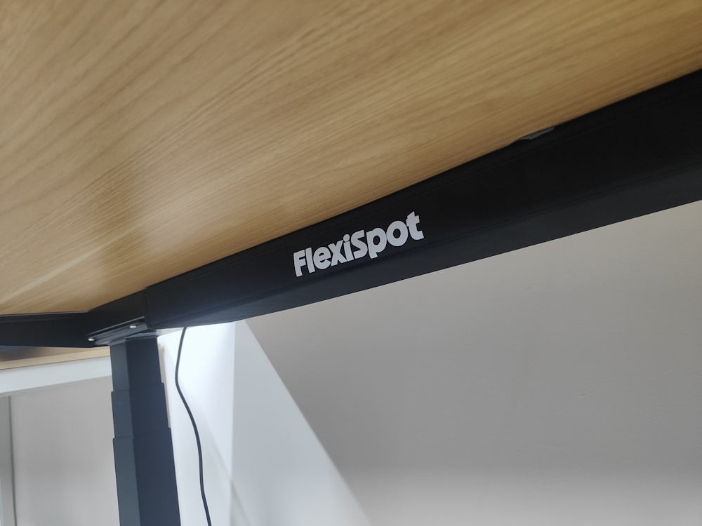 FlexiSpot E7B-PRO