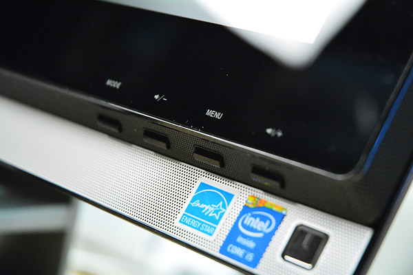 Asus All-in-One tasti fisici