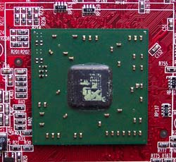 r9600xt_4_s.jpg (17084 bytes)