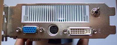 his_9800pro_scheda3_s.jpg (12199 bytes)