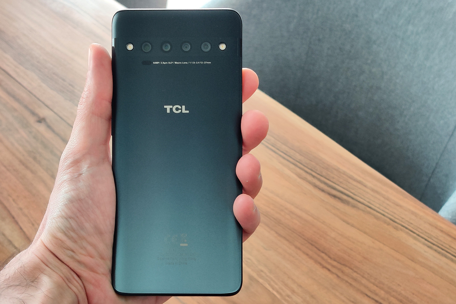 TCL 10 Pro recensione