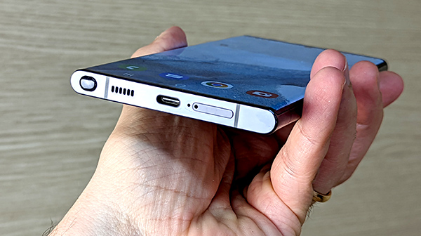 Galaxy S22, confronto Snapragon 8 Gen 1 vs Exynos 2200