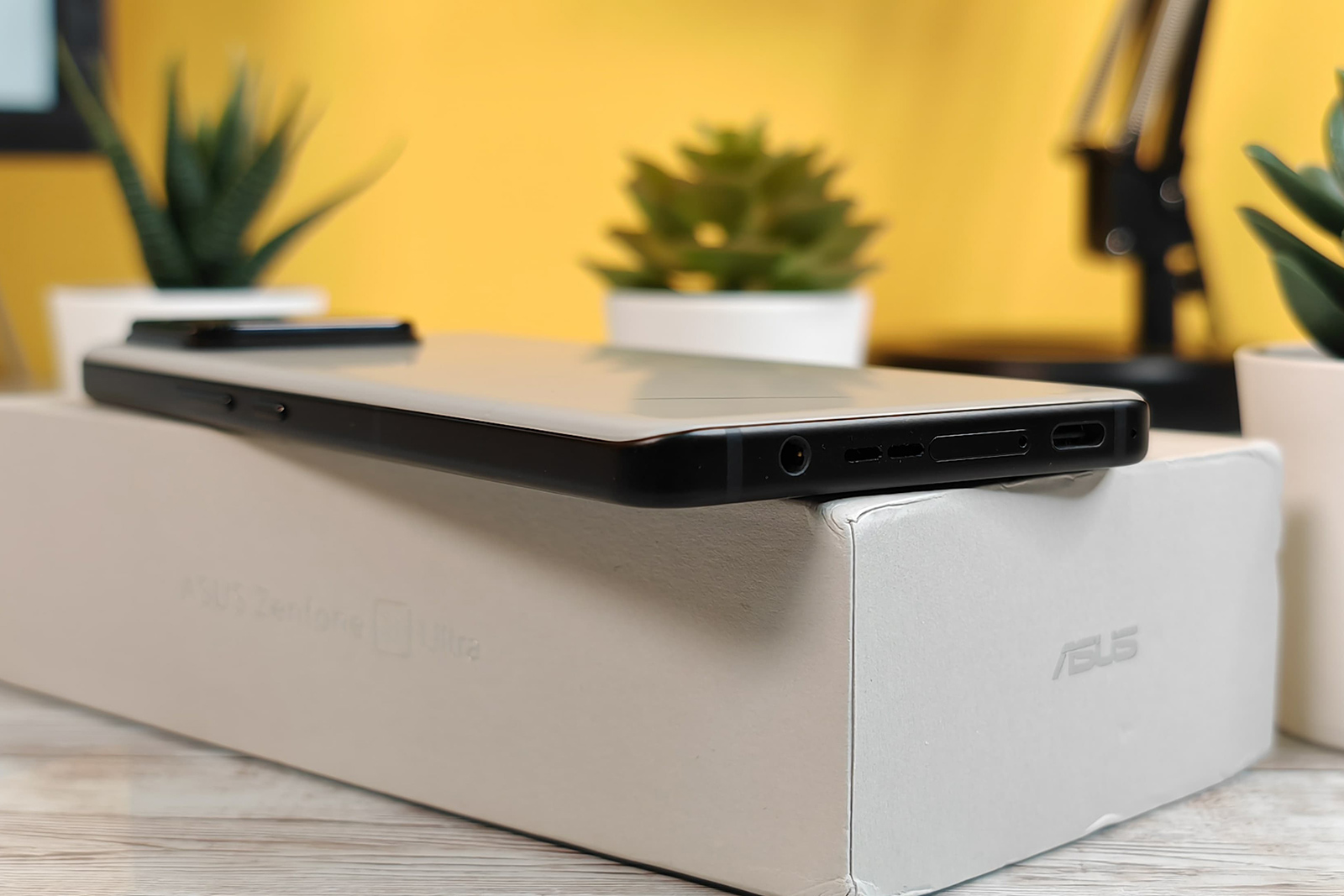 Recensione ASUS Zenfone 11 Ultra