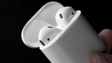 Apple AirPods e MacBook Air con chip Apple M1 ai minimi storici: 99 e 899 Euro!