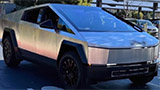 Tesla Cybetruck: Elon Musk è stupito dalla linea di produzione