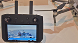 Nuovo radiocomando DJI Smart, ora non serve più lo smartphone