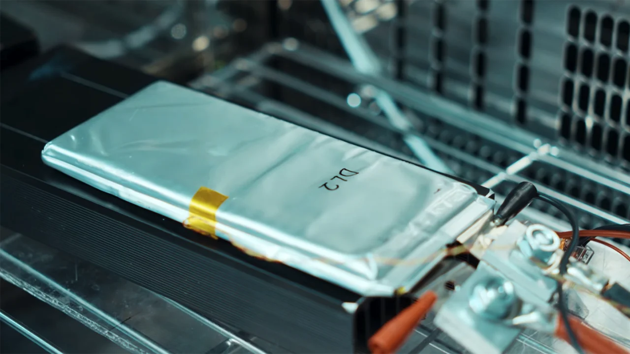 Donut Lab svela il secondo test sulle sue batterie: con temperature estreme la capacità aumenta!